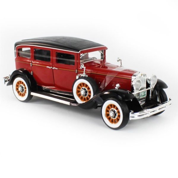 1/18 1931 Peerless Master 8 Sedan Red & Black Diecast Araba, AutoWorld AW284