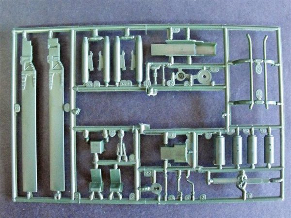1/72 AH-1G (Soogar Scoop) Helikopter Maketi, Mister Craft B033 - Görsel 3