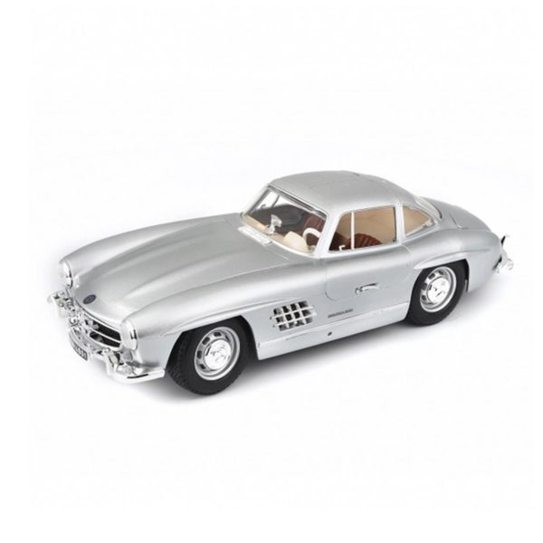 1/18 1957 Mercedes Benz 300SL Gümüş Diecast Araba, Bburago 12049 - Görsel 3