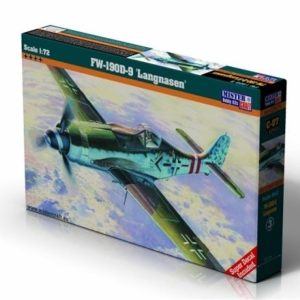 1/72 Fw-190D-9 (Langnasen) Savaş Uçağı Maketi, Mister Craft C007