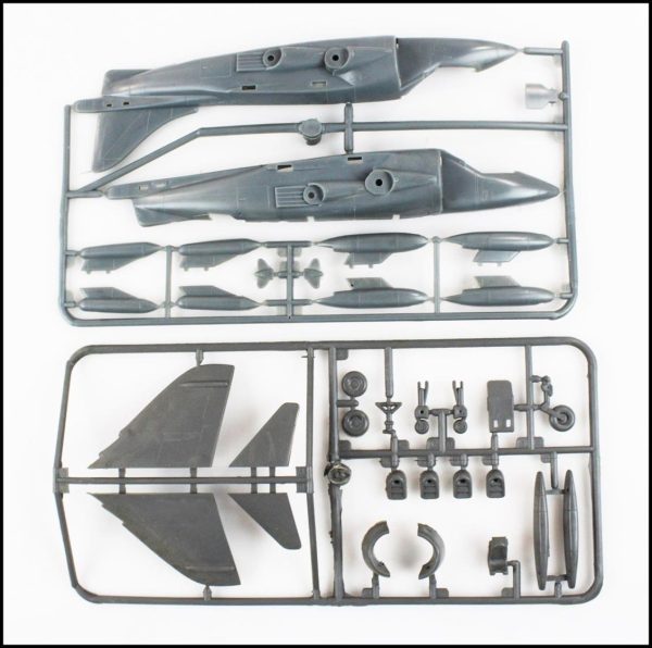 1/72 Fw-190D-9 (Rudel) Savaş Uçağı Maketi, Mister Craft C010 - Görsel 5