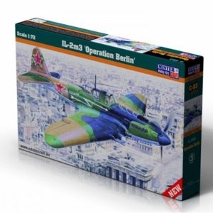 1/72 IL-2m3 (Operation Berlin) Savaş Uçağı Maketi, Mister Craft C028