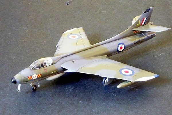 1/72 Hawker Hunter F.Mk.6 Savaş Uçağı Maketi, Mister Craft D010 - Görsel 4