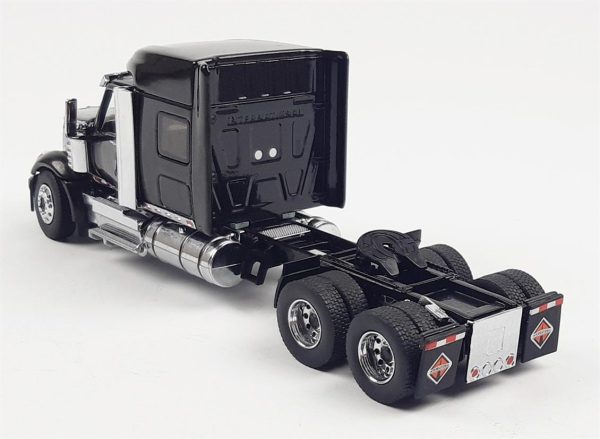 1/50 International LoneStar Kabinli Çekici Kapıları açılır Siyah Diecast, Diecast Masters 71023 - Görsel 4