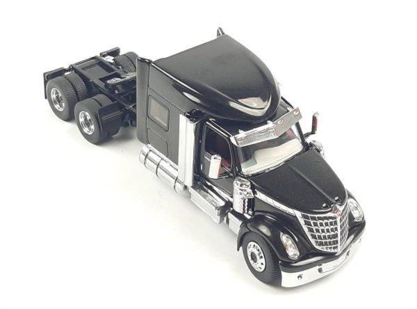 1/50 International LoneStar Kabinli Çekici Kapıları açılır Siyah Diecast, Diecast Masters 71023 - Görsel 2