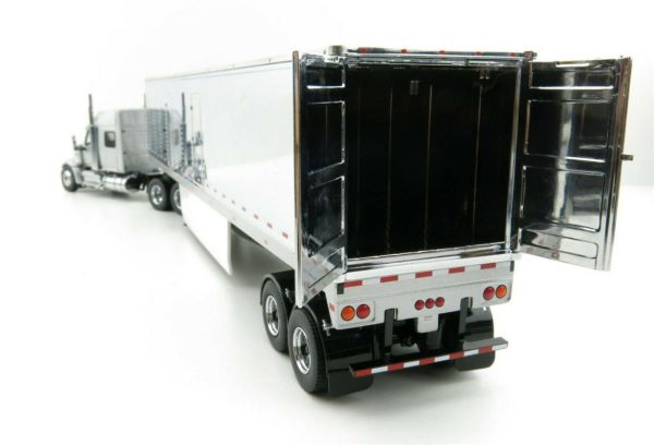 1/50 International LoneStar Kabinli Çekici ve Soğutuculu Dorse Kapıları Açılır Gümüş Sergilemey, Diecast Masters 71043 - Görsel 4