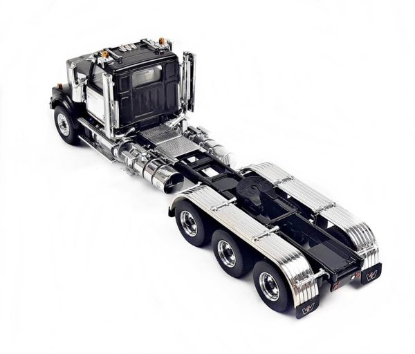 1/50 Western Star 4900 SF Tandem Çekici Siyah Diecast, Diecast Masters 71066 - Görsel 3