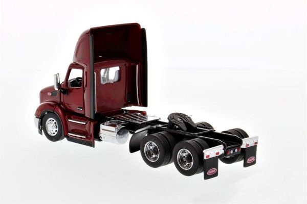1/50 Peterbilt 579 Çekici Kırmızı Diecast, Diecast Masters 71068 - Görsel 4