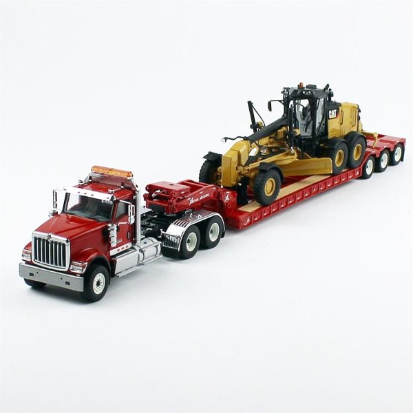 1/50 International HX520 Kırmızı Çekici + XL 120 Dorse ve Cat 12M3 Grayder Sergilemeye Hazır Meta, Diecast Masters 85598 - Görsel 2