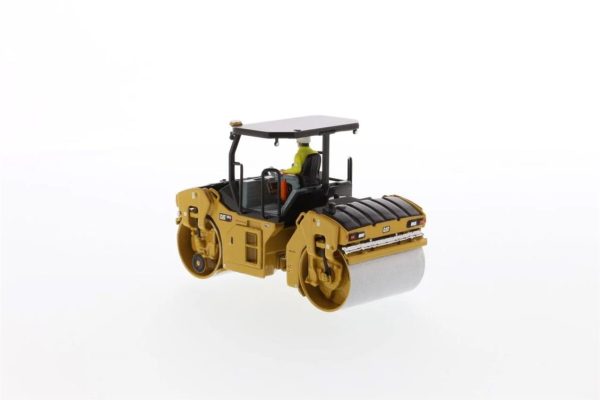 1/64 Cat CB-13 Tandem Titreşimli ROPS Silindir Diecast İş Makinası, Diecast Masters 85630 - Görsel 3