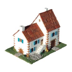 Çek Tipik Kırsal Evi 36x28x8 Cm. Taş Maketi, Domenech 3529