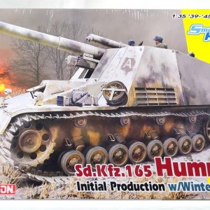 1/35 Sd.Kfz.165 Kundağı Motorlu Obüs Maketi w/Winterketten, Dragon 6876