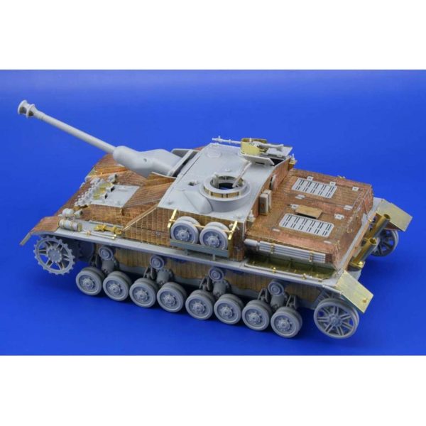 1/35 Zimmerit Stug.Iv Ausf.G Late For, Eduard 35948 - Görsel 4