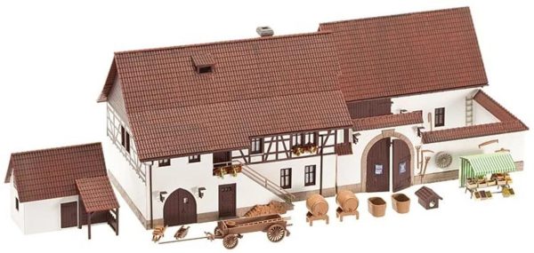 1/87 Avlulu Çiftlik Evi ve Müştemilatı Maketi, Faller 130372 - Görsel 2