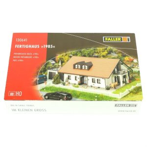 1/87 Prefabrik Ev Maketi, Faller 130641