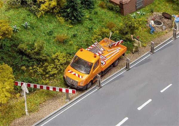 1/87 İnşaat Alanı Trafik İşaret Levhaları Maketi, Faller 180930 - Görsel 2