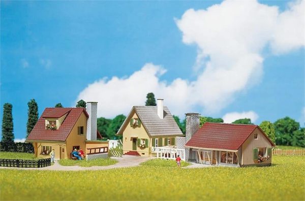1/160 Banliyö Evleri ( 3 Adet ) Maketi, Faller 232221