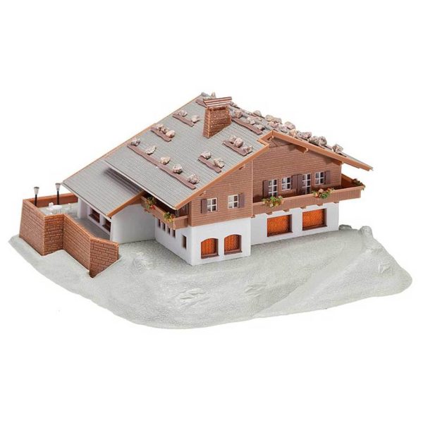 1/160 Alplere Özgü Teraslı Dağ Evi Maketi, Faller 232230 - Görsel 3