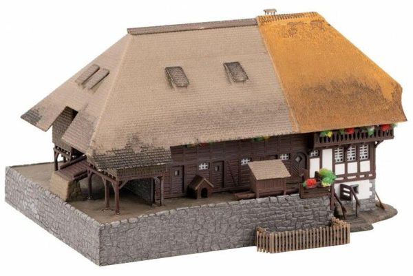 1/87 Hasır Çatılı Kara Orman Çiftlik Evi Maketi, Faller 232395 - Görsel 2