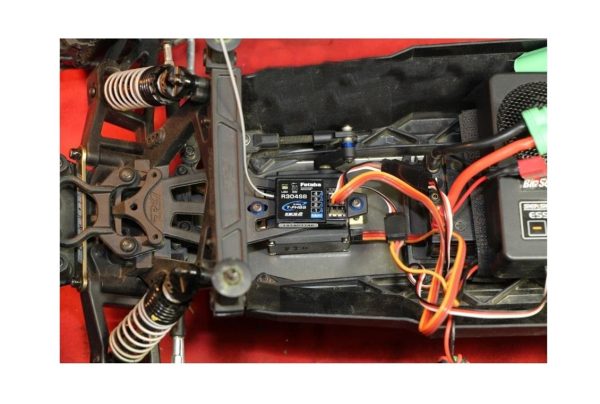 4GRS Kumanda 4 Kanal 2 4Ghz T-FHSS, Futaba 50030953 - Görsel 3