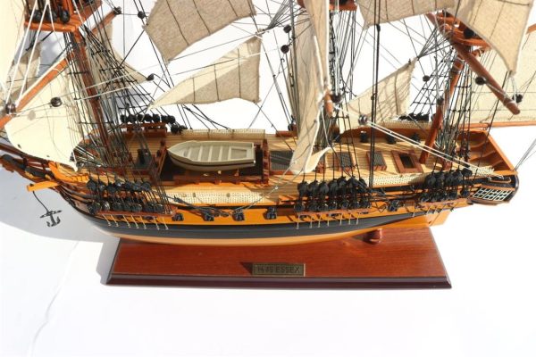 Hms Essex Ahşap Hazır Yelkenli Savaş Gemisi Maketi, Gianhien Ts0043P - Görsel 3