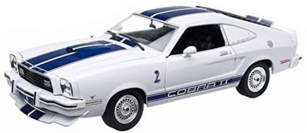 1/18 1976 Ford Mustang Cobra II (Charlies Angels) Beyaz-Mavi Diecast Araba, Greenlight 12880