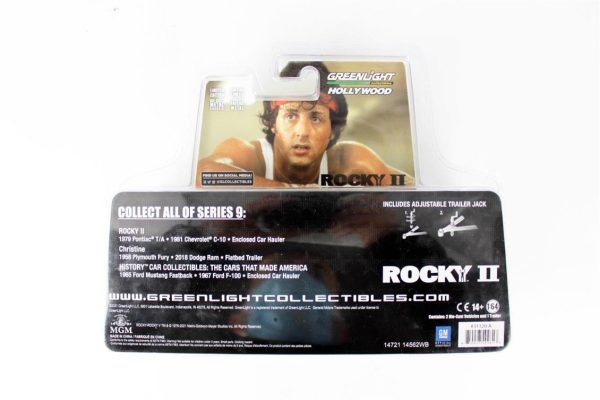 1/64 1981 Chevrolet C-10 Custom Deluxe With Rocky's 1979 Pontiac Firebird Transam, GreenLight 31120A - Görsel 2