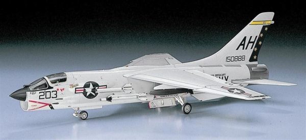 1/72 F-8E Crusader Savaş Uçağı Maketi, Hasegawa 00339 - Görsel 2