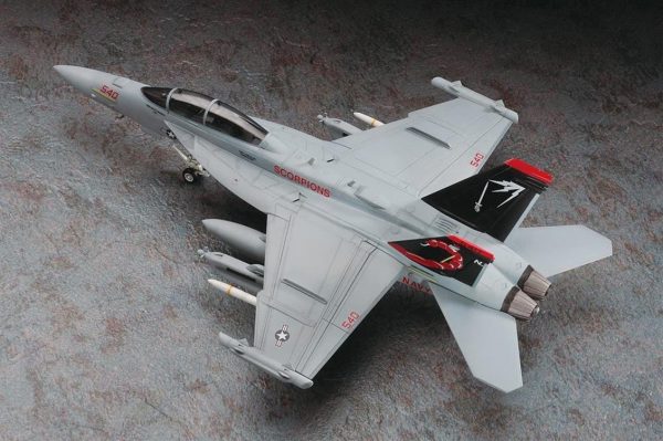 1/72 EA-18G Growler Savaş Uçağı Maketi, Hasegawa 01568 - Görsel 3