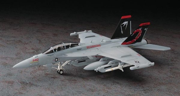 1/72 EA-18G Growler Savaş Uçağı Maketi, Hasegawa 01568 - Görsel 2