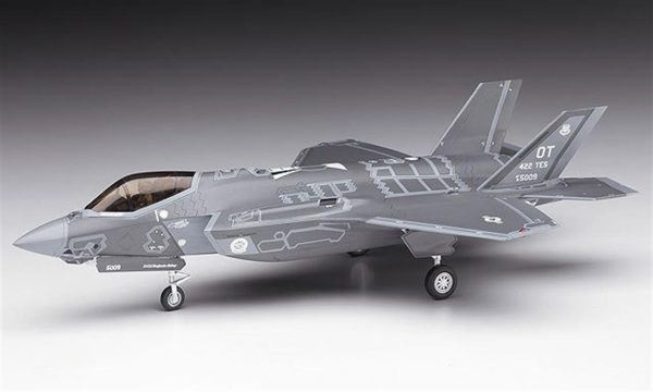 1/72 F-35A Lightning II Savaş Uçağı Maketi, Hasegawa 01572 - Görsel 2
