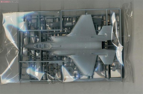 1/72 F-35A Lightning II Savaş Uçağı Maketi, Hasegawa 01572 - Görsel 3