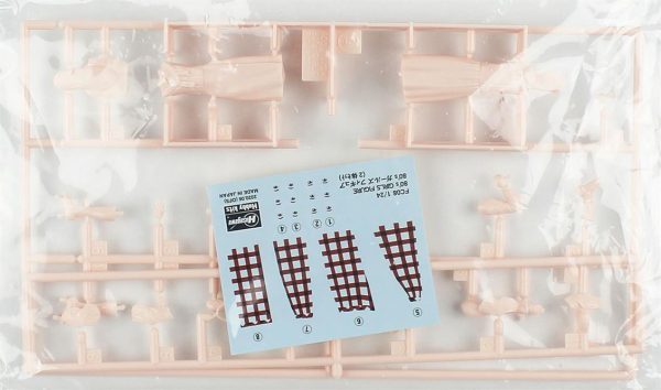 1/24 80 li Yılların Kızları Maketi, Hasegawa 29108 - Görsel 2