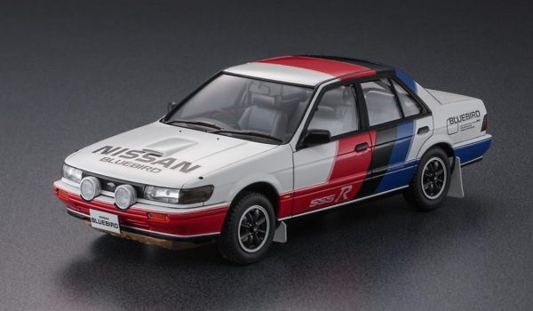 1/24 Nissan Bluebird 4-Door Sedan SSS-R (U12) 1987 Araba Maketi, Hasegawa 21135 - Görsel 3