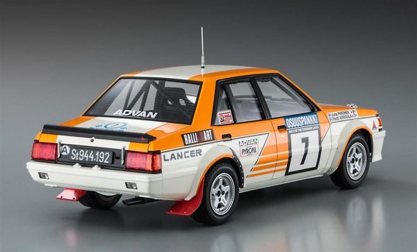 1/24 Mitsubishi Lancer EX 2000 Turbo (1982 1000 Lakes Rally) Yarış Aracı Maketi, Hasegawa 21138 - Görsel 4