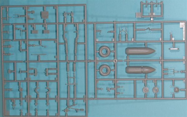 1/32 Nakajima KI44-II HeiShoki (Tojo) Savaş Uçağı Maketi, Hasegawa 08880 - Görsel 6
