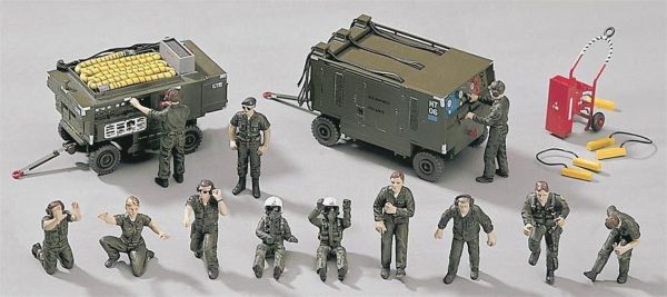 1/48 US Havaalanı Zemin Ekibi -A Figür Maketi, Hasegawa 36004 - Görsel 2