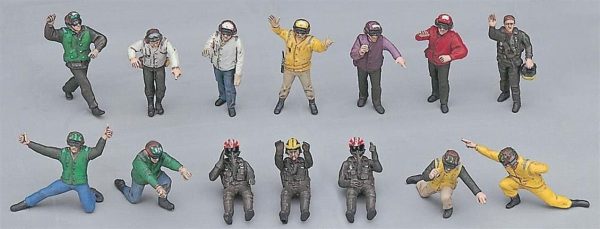 1/48 ABD Donanma Pilotu / Güverte Ekibi-A Figür Maketi, Hasegawa 36006 - Görsel 2