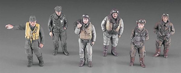 1/48 WW II Pilot Figür Maketi, Hasegawa 36007 - Görsel 2