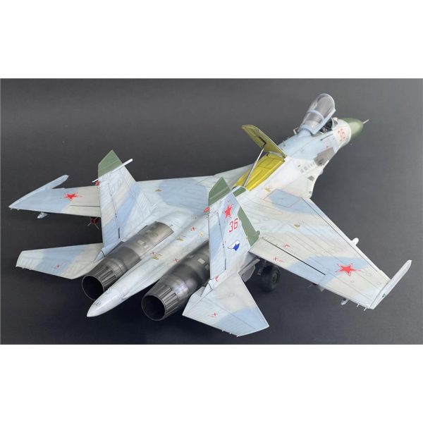1/48 Su-27 Flanker (Erken Dönem) Savaş Uçağı Maketi, HobbyBoss 81712 - Görsel 3