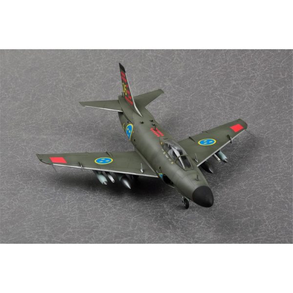 1/48 Saab J-32B/E Lansen Savaş Uçağı Maketi, HobbyBoss 81752 - Görsel 2