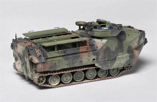1/35 Aavp-7A1 Amfibi Hücum Aracı Maketi, HobbyBoss 82413 - Görsel 4