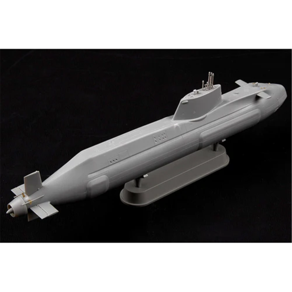 1/350 Hms Astute Denizaltı Maketi, HobbyBoss 83509 - Görsel 3