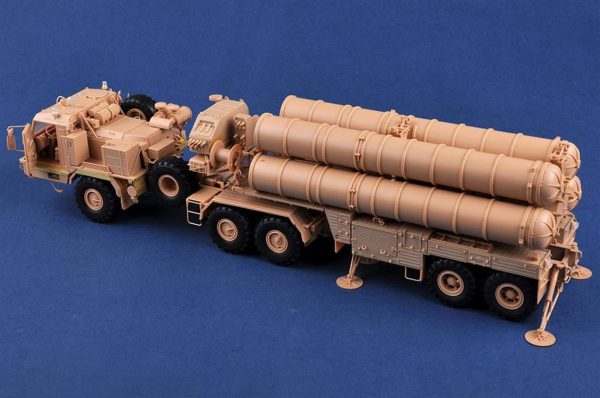 1/35 Rus Baz-64022 Taşıyıcısı İle 5P85Te2 Tel S-400 Füze Sistemi Maketi- HobbyBoss 85517 - Görsel 4