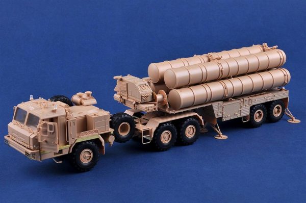 1/35 Rus Baz-64022 Taşıyıcısı İle 5P85Te2 Tel S-400 Füze Sistemi Maketi- HobbyBoss 85517 - Görsel 3