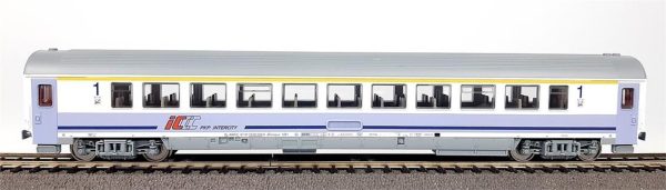 Ic Passenger Car 1. Cl. Pkp VI, Piko 58663 - Görsel 3