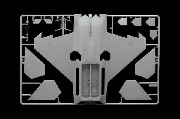 1/48 F-22 Raptor Savaş Uçağı Maketi, Italeri 0850 - Görsel 3