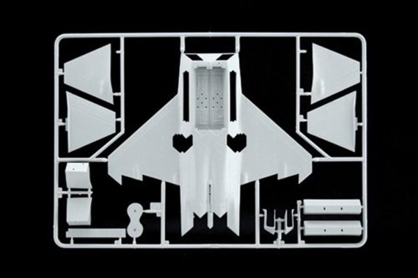1/72 F-22 Raptor Savaş Uçağı Maketi, Italeri 1207 - Görsel 3