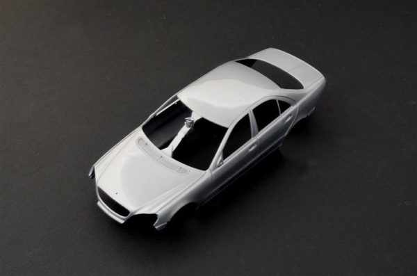 1/24 Mercedes-Benz 600S Araba Maketi, Italeri 3638 - Görsel 2