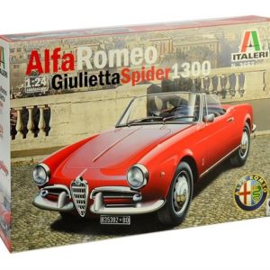 1/24 Giulietta Spider 1300 Cabrio Araba Maketi, Italeri 3653